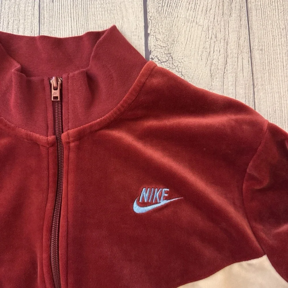 NIKE Women's Sportswear Velour Color Block Zip Active Jacket Red Size Large